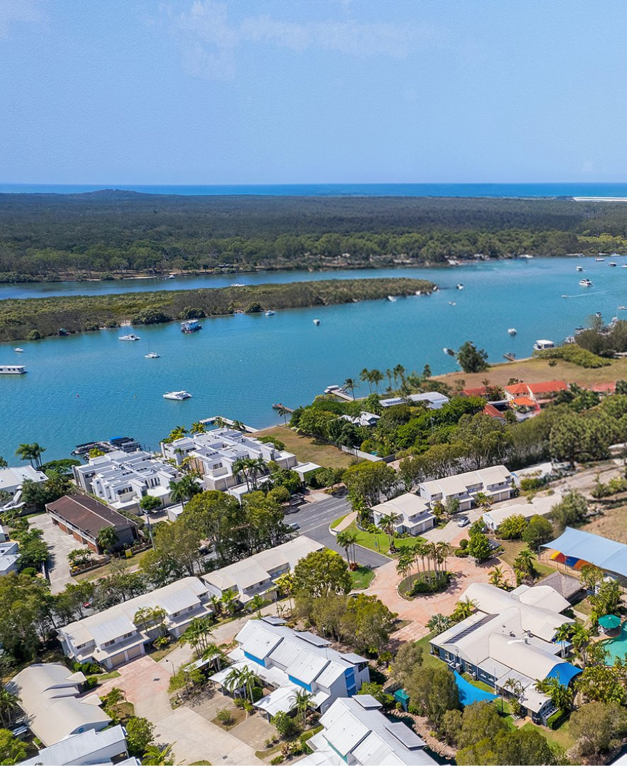 noosa_waters_suburb